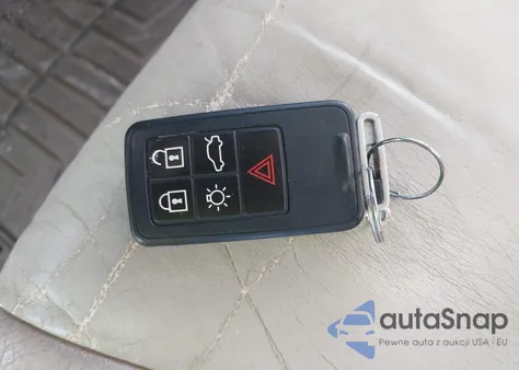 2012 Volvo S60 T5 z USA, uszkodzony, nr VIN YV1622FS0C2115225